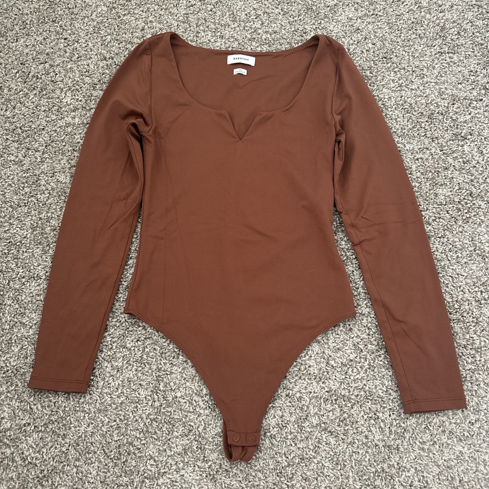 Aritzia Babaton Long Sleeve Brown Bodysuit Women’s Size Medium